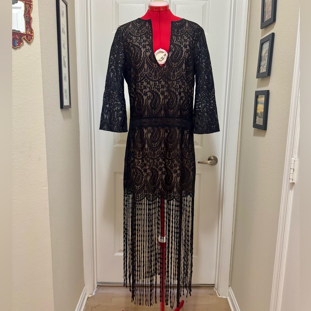Nicole Miller Artelier Black Lace Overlay Dress, sz L